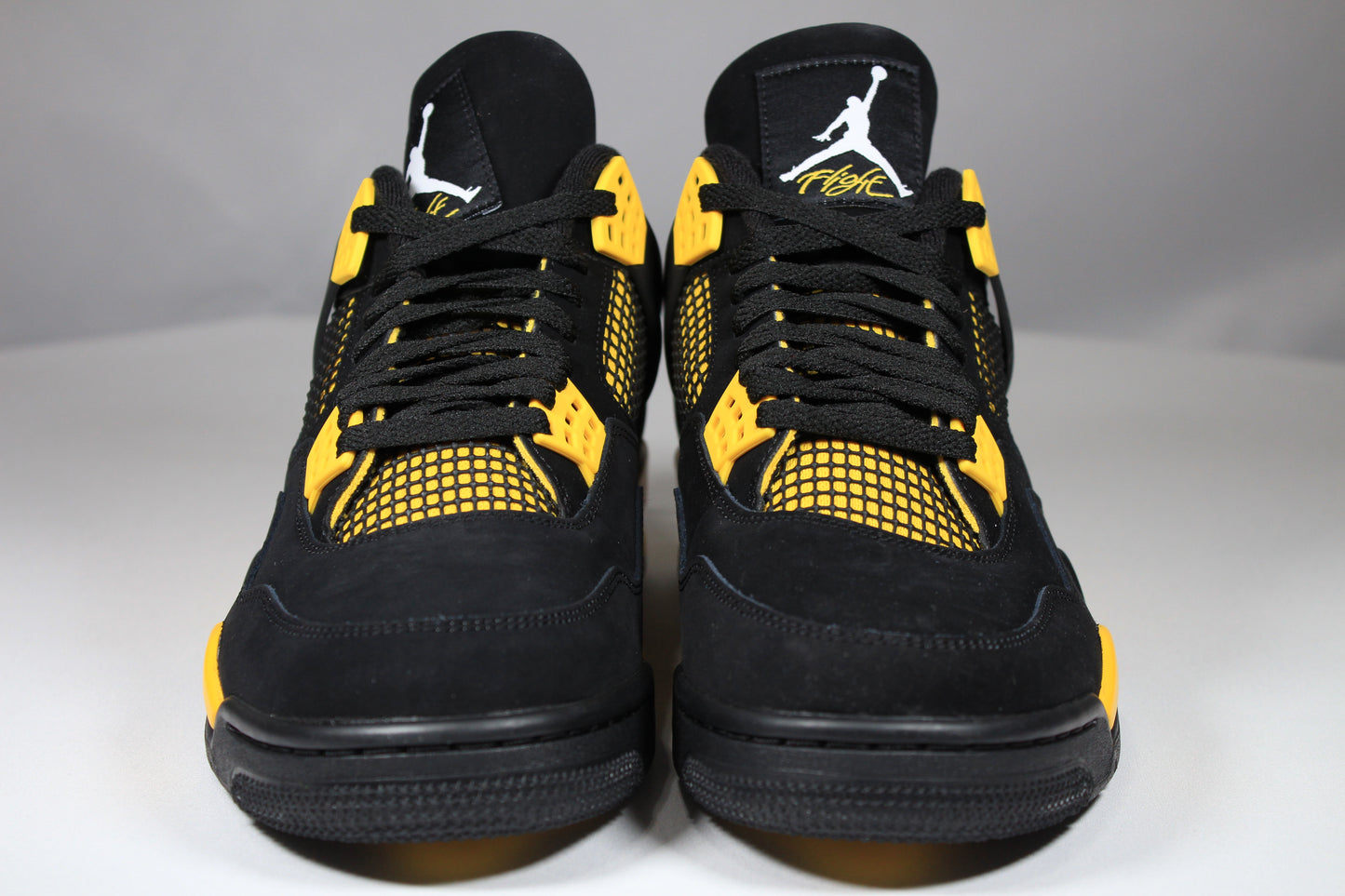 AIR JORDAN 4 RETRO (Yellow) "Thunder" Size 12 BRAND NEW