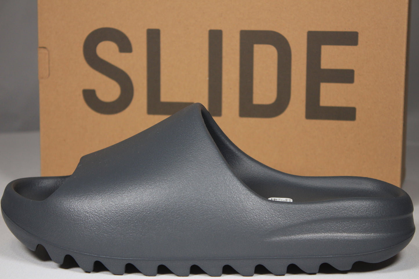 Yeezy Slide (Slate Grey) Size 11 YZY SLIDE BRAND NEW