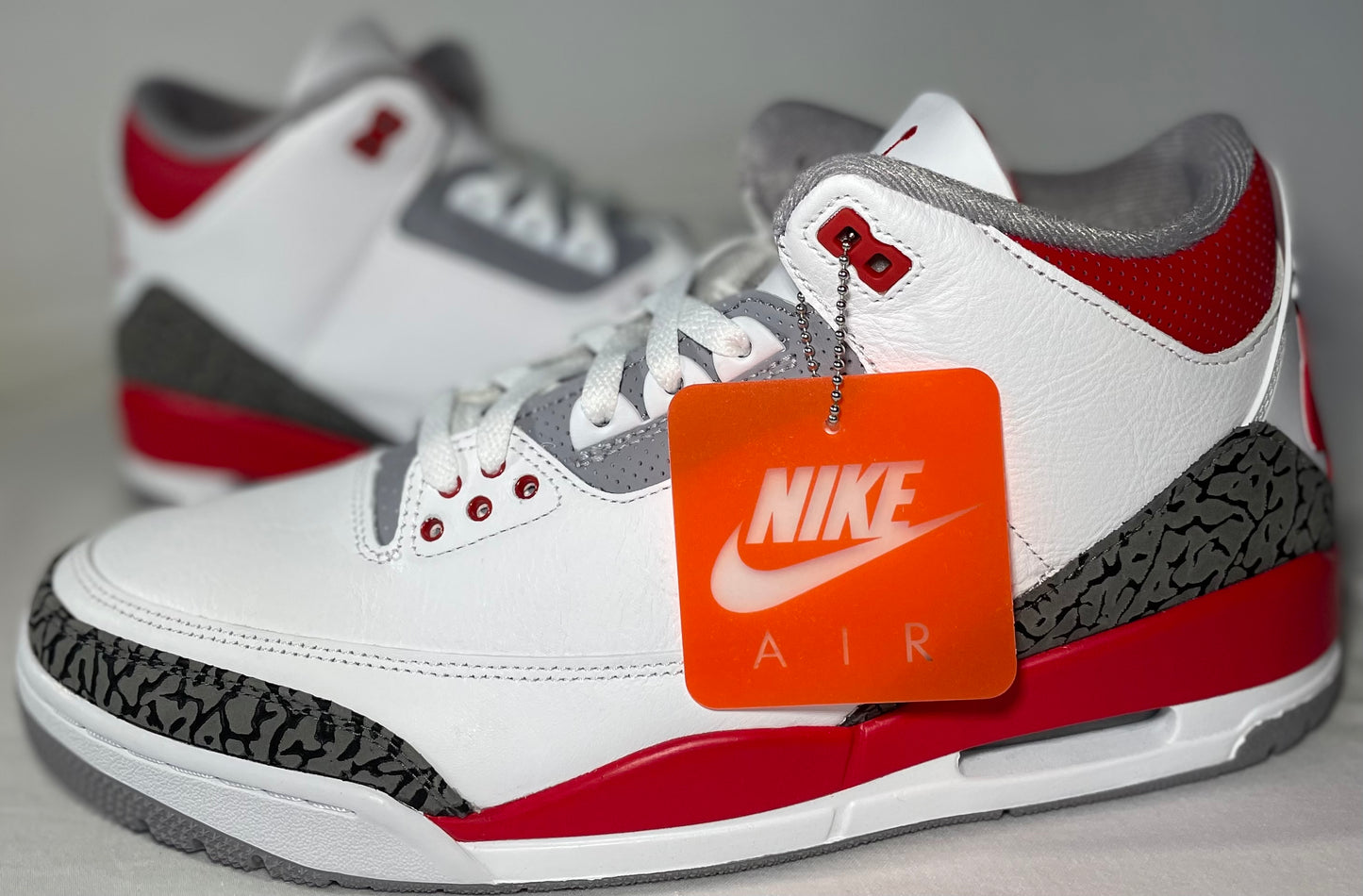 AIR JORDAN 3 RETRO “Fire Red” 2022