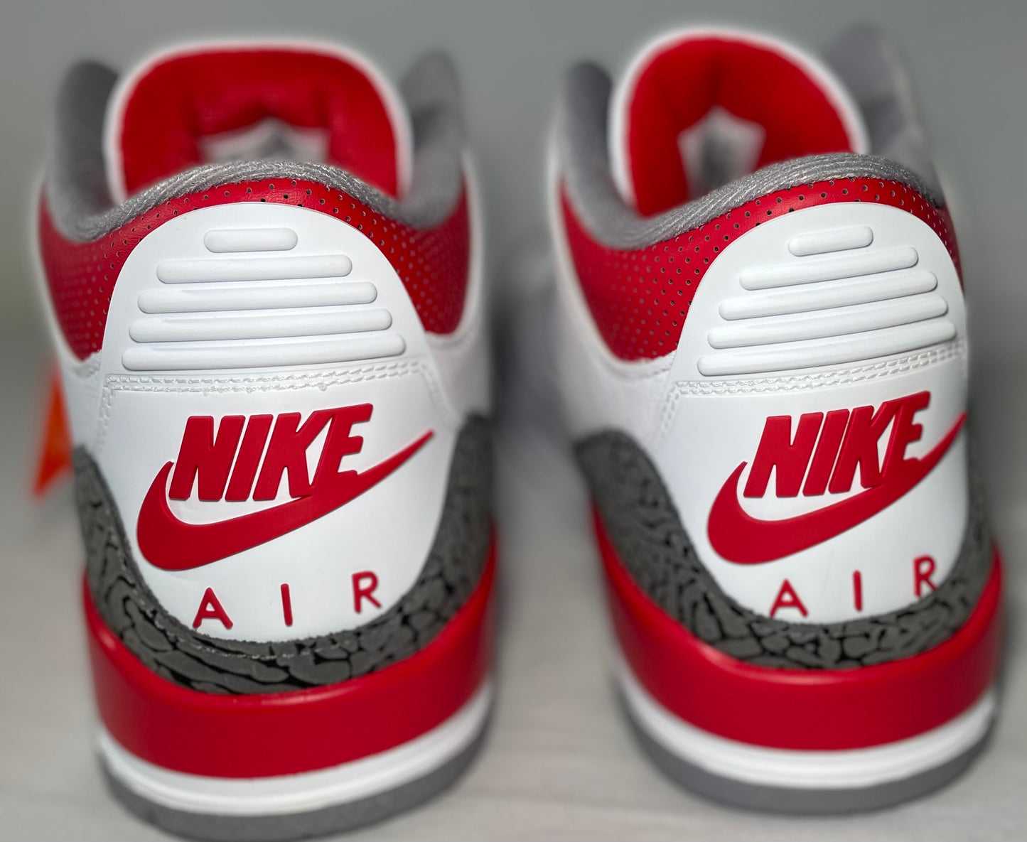 AIR JORDAN 3 RETRO “Fire Red” 2022