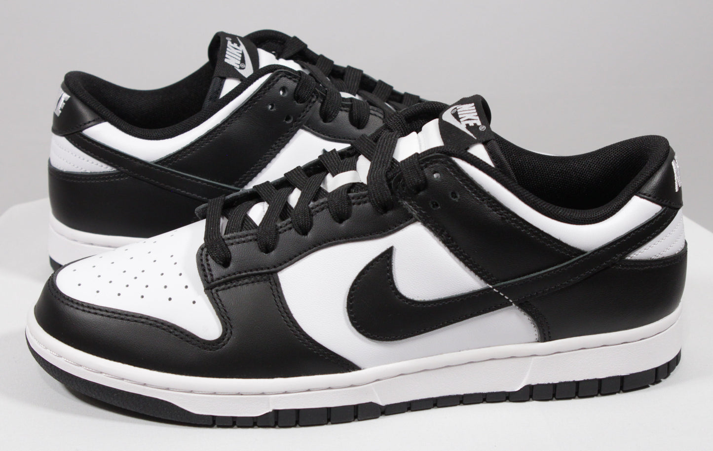 NIKE DUNK LOW RETRO "Panda" (Black/White)