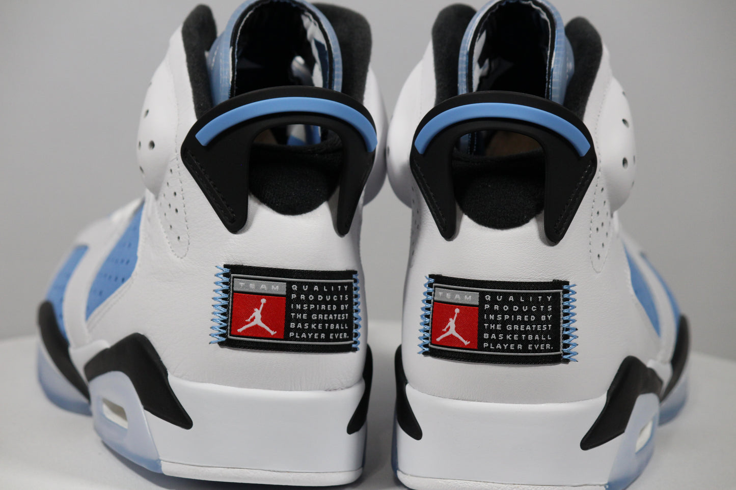 AIR JORDAN 6 RETRO "UNC"