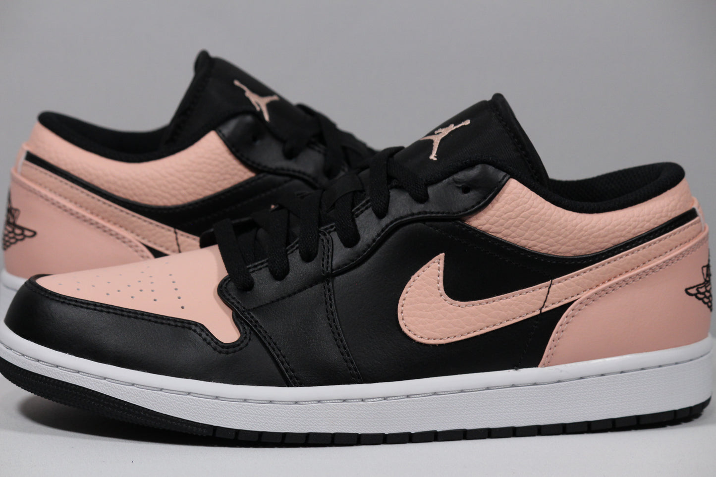 AIR JORDAN 1 LOW "Crimson Tint" Size 10.5