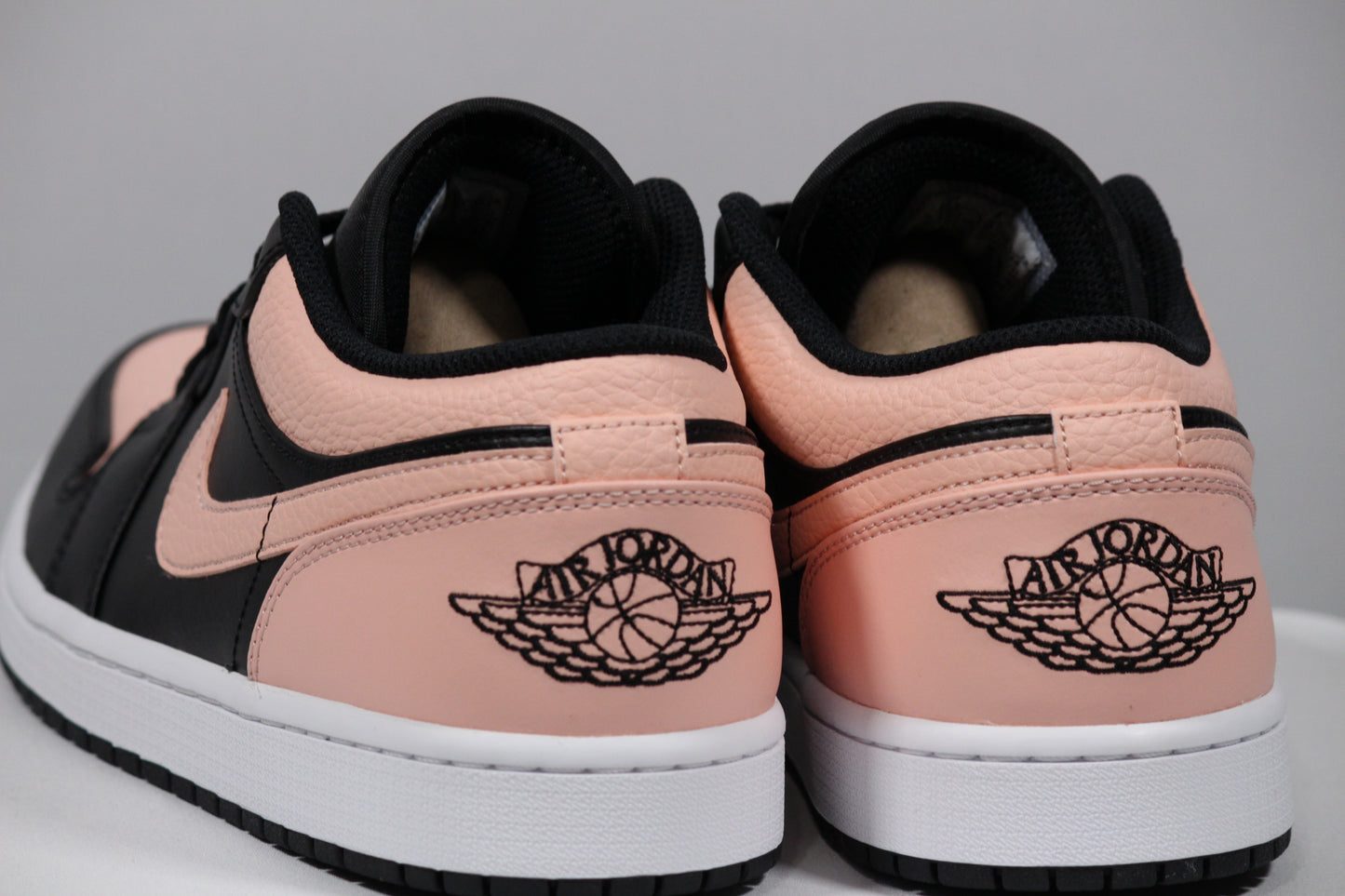 AIR JORDAN 1 LOW "Crimson Tint" Size 10.5