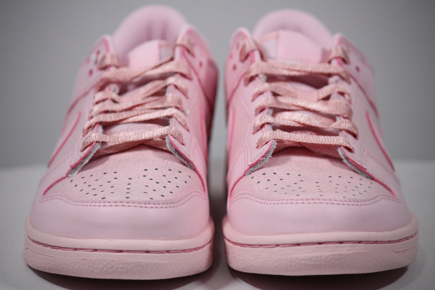 NIKE DUNK LOW SE (GS) "Prism Pink" SIZE 6Y