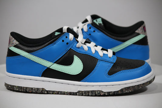 NIKE DUNK LOW SE (GS) E "Crater" Blue/Black SIZE 5.5Y