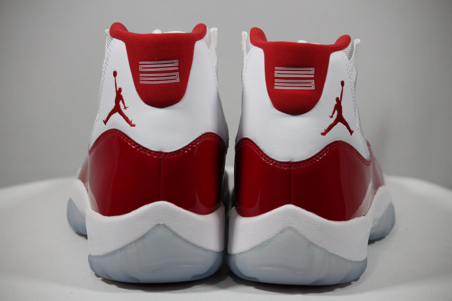 AIR JORDAN 11 RETRO "Cherry"