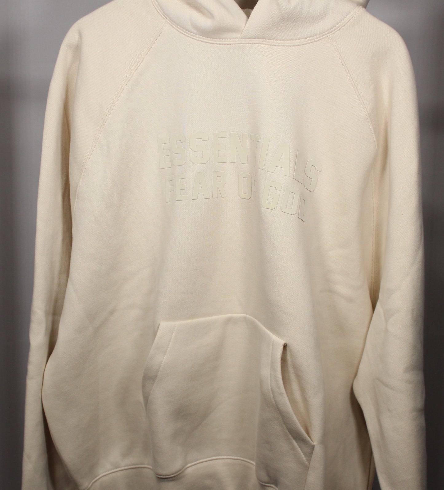 FEAR OF GOD ESSENTIALS HOODIE (Egg Shell) Size L