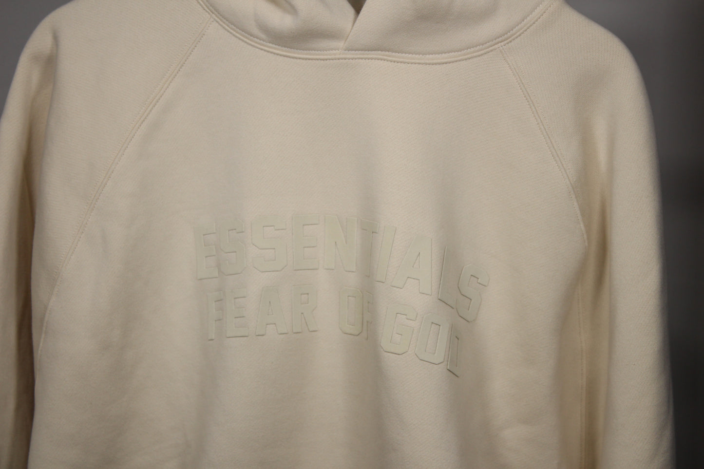 FEAR OF GOD ESSENTIALS HOODIE (Egg Shell) Size L