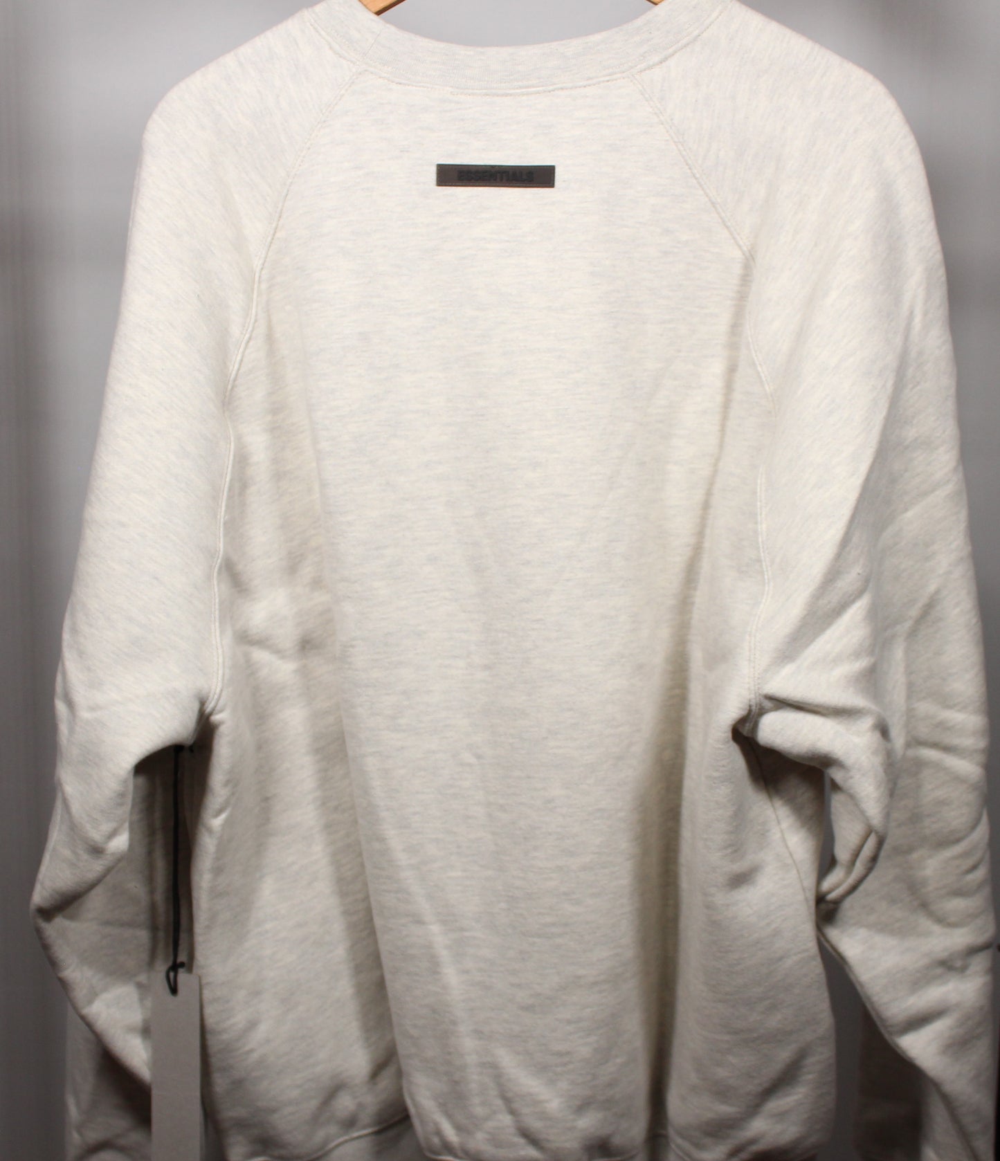 FEAR OF GOD ESSENTIALS CREWNECK (Light Heather Oatmeal) Size L