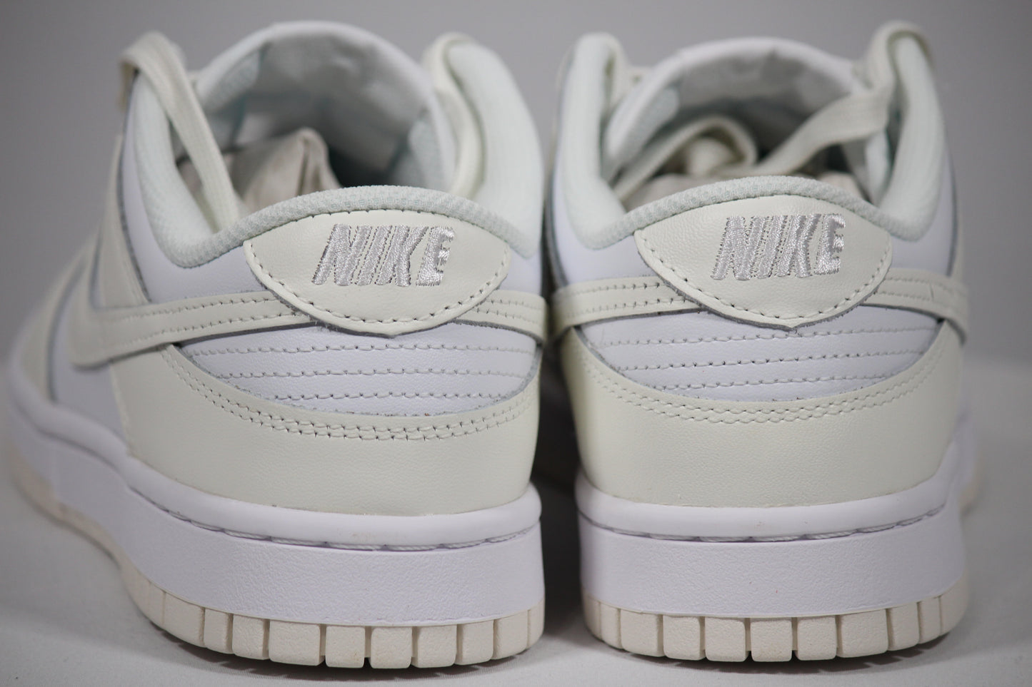 W NIKE DUNK LOW (White/Sail) SIZE 8W "Coconut Milk"