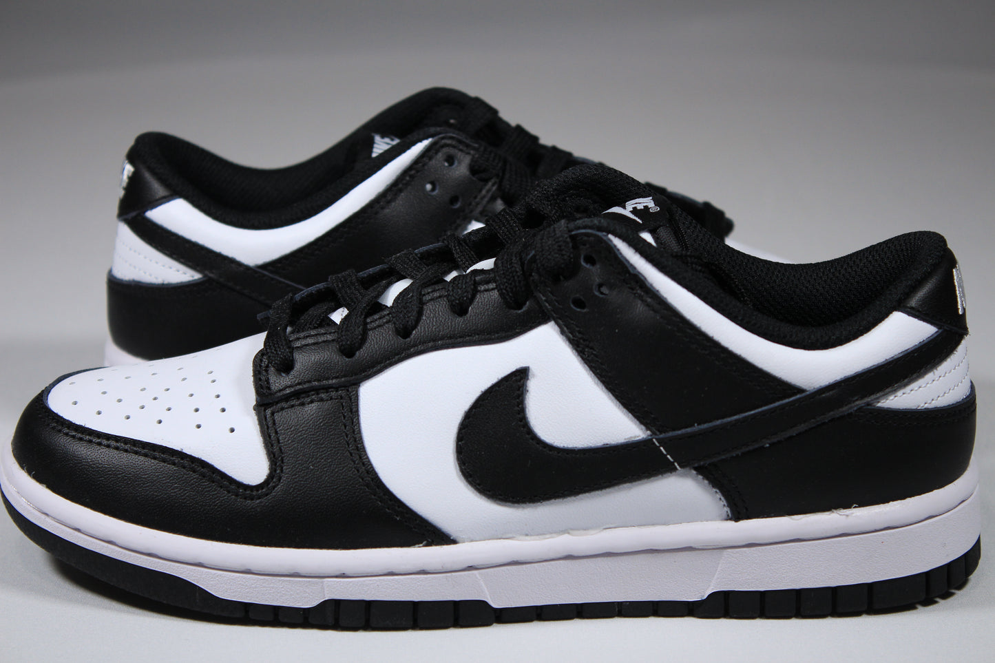 W NIKE DUNK LOW (Black/White) "panda" BRAND NEW SNEAKERS