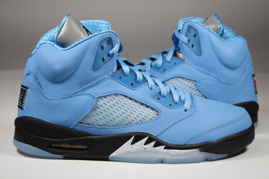 AIR JORDAN 5 RETRO SE "UNC"